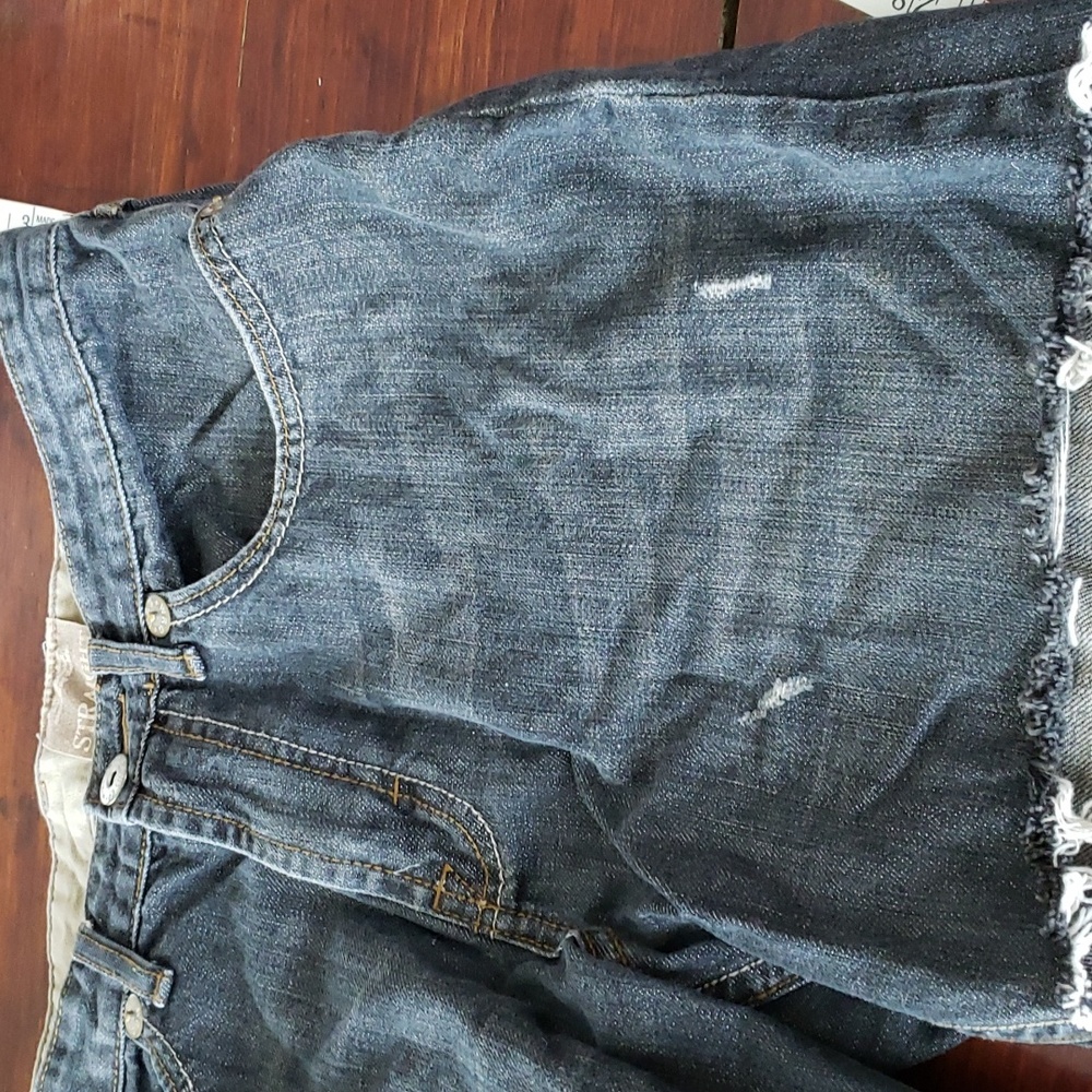 Free with bundle. Jeans that were cut into shorts - Picture 6 of 7